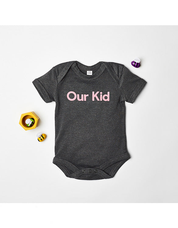 OUR KID - Short Sleeve Pink Slogan Vest in Charcoal